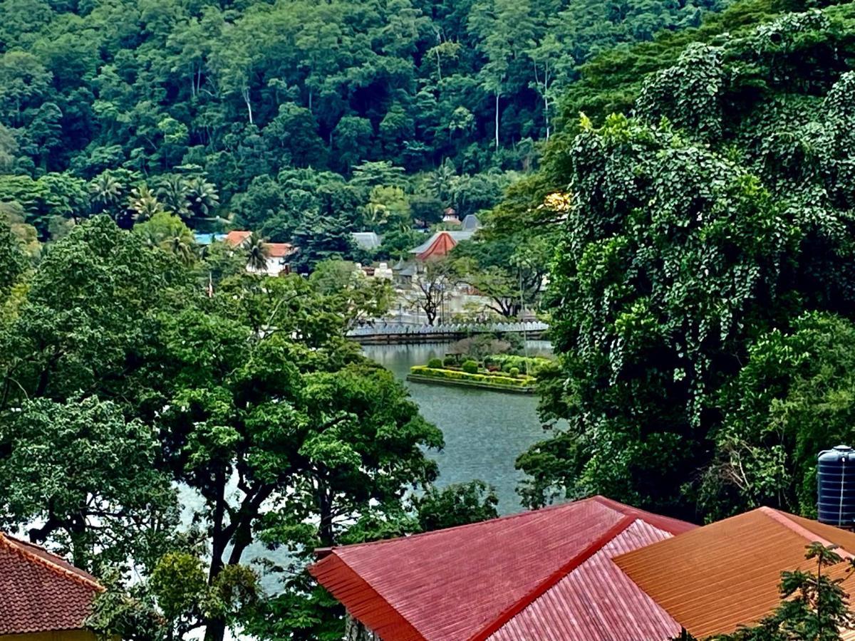 Sesatha Lake Канди Экстерьер фото